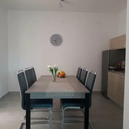 Luce Povljana