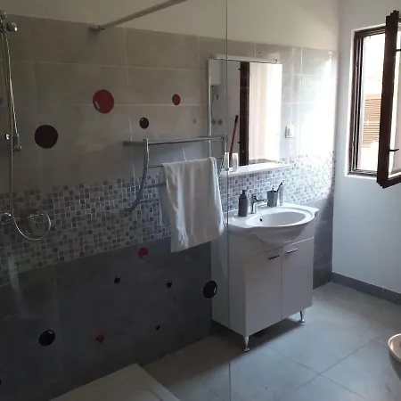 Luce بوفليانا